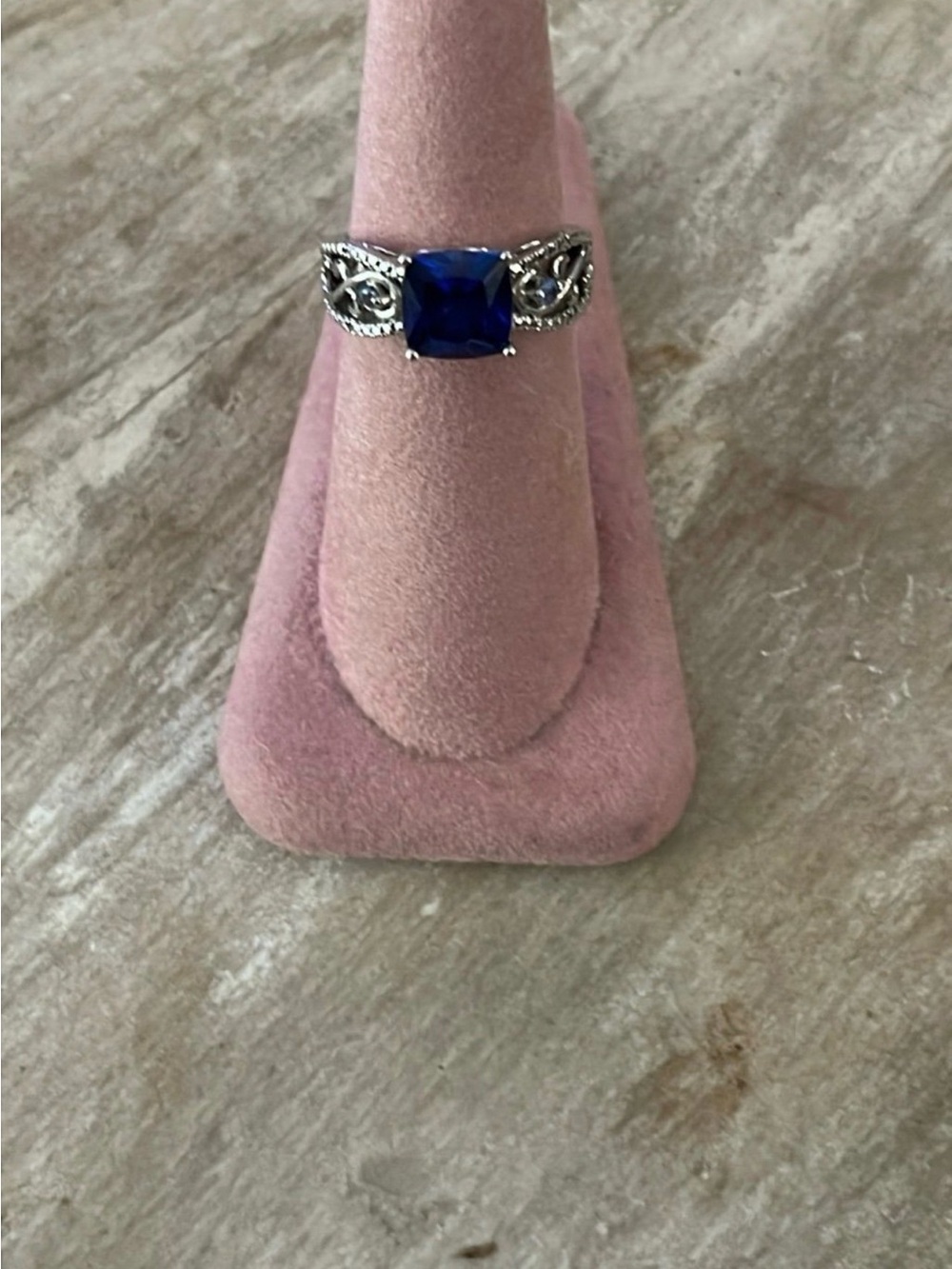 Sapphire ring